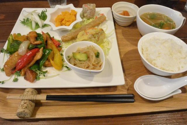 中華カフェ登竜門&cachette